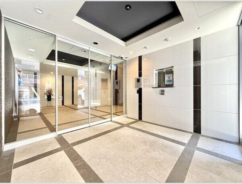  エスリード上前津LIVIA