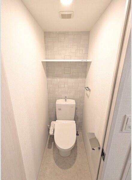  エスリード上前津LIVIA