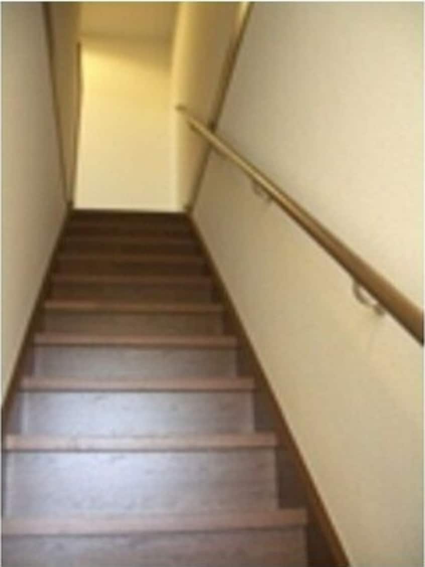  アンプルール　リーブルThree Rings Field