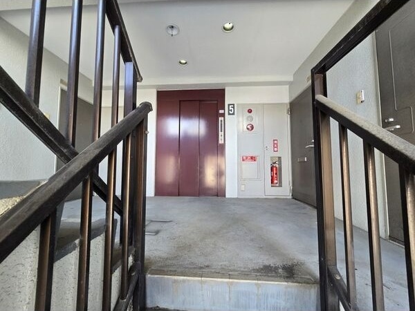  日動千代田ビル