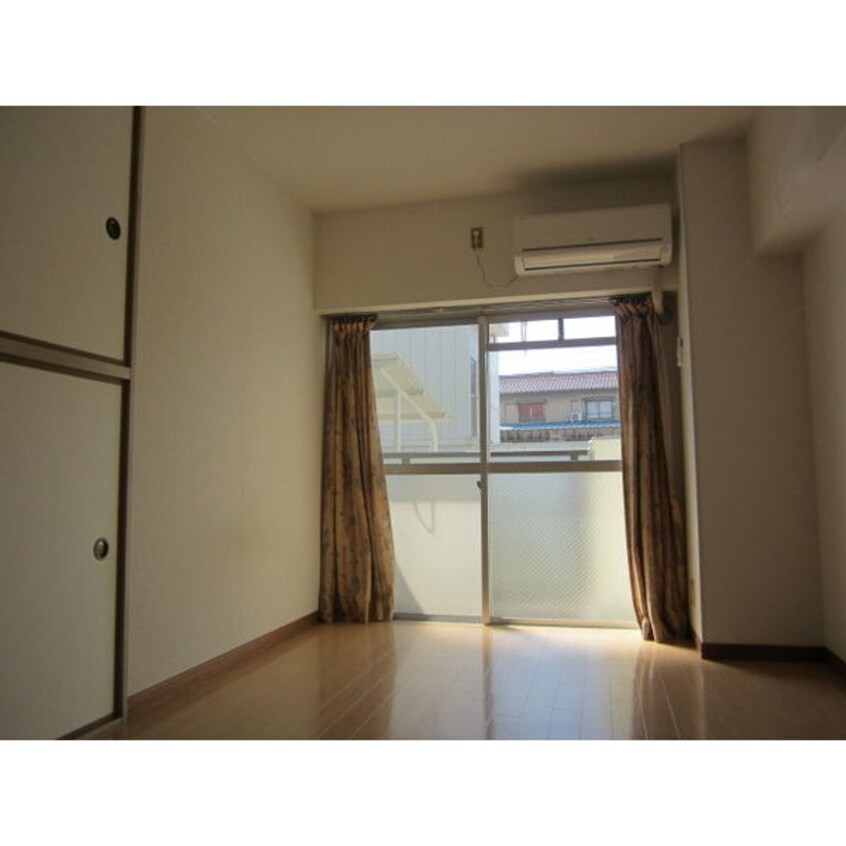  シャトルオオギ