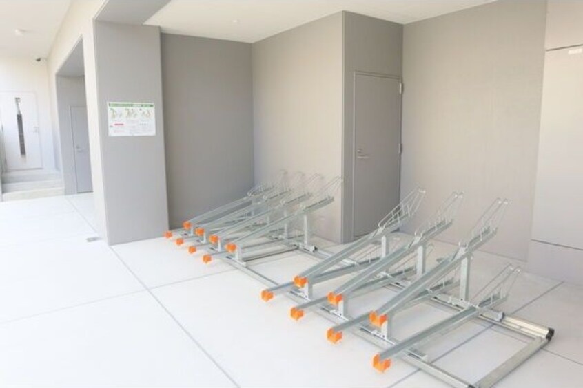  メイプル岩塚本通