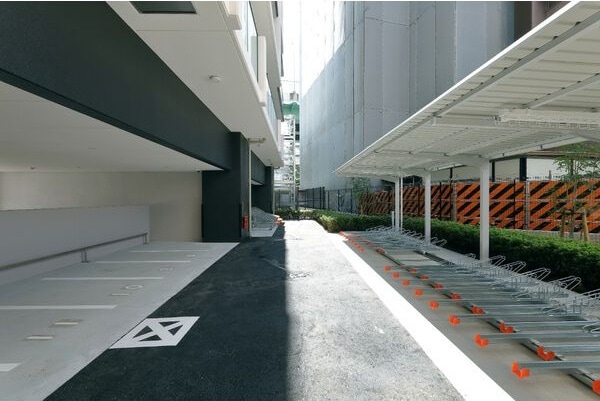  S-RESIDENCE浅間町駅前axial