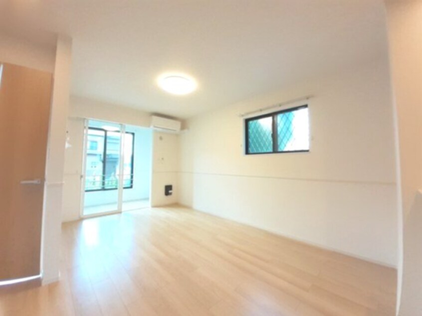  ＢＬＯＳＳＯＭ