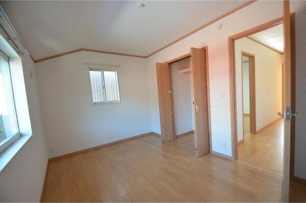  西区児玉2丁目戸建賃貸