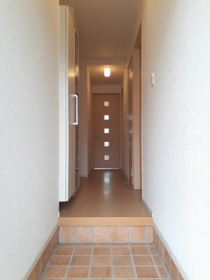 落ち着いた玄関です ＭＡ　ＭＡＩＳＯＮ