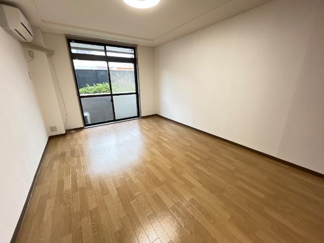 洋室（イメージ） 名鉄名古屋本線/中京競馬場前駅 徒歩18分 2階 築29年