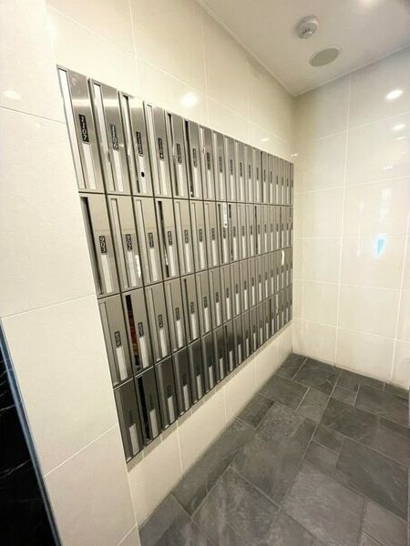 ポスト プレサンス名古屋STATIONルミアス