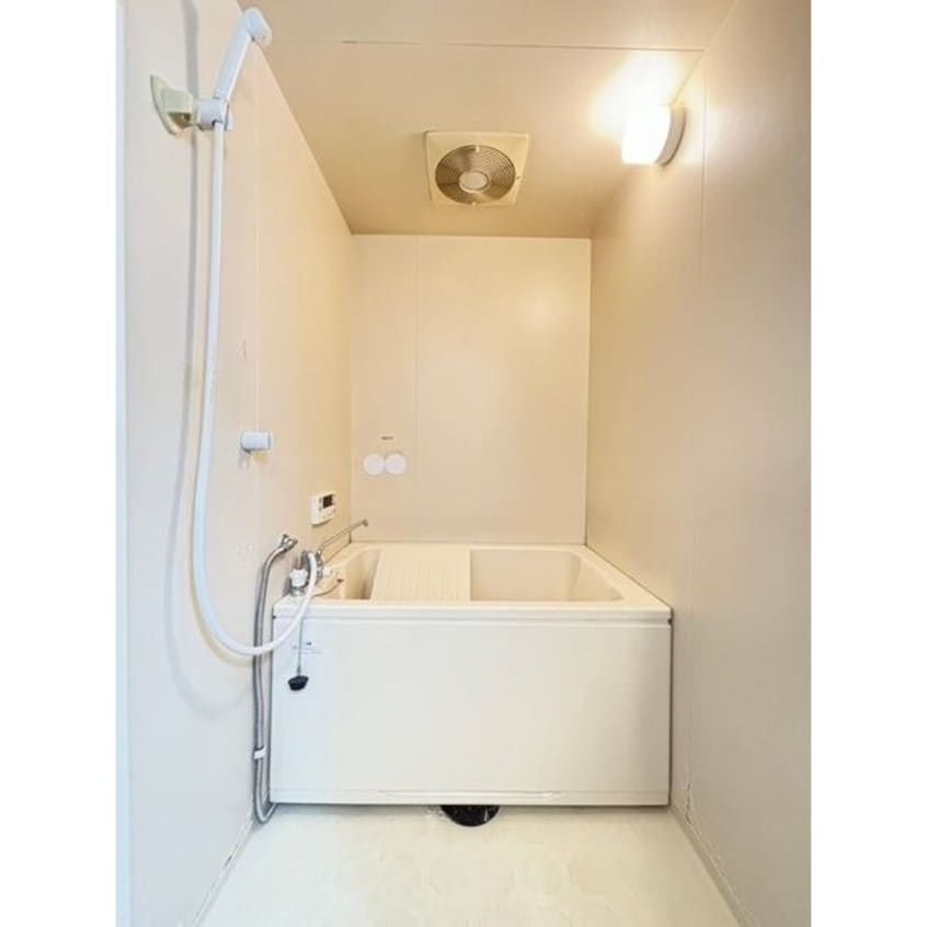  名古屋市営地下鉄鶴舞線/原駅 徒歩12分 3階 築44年