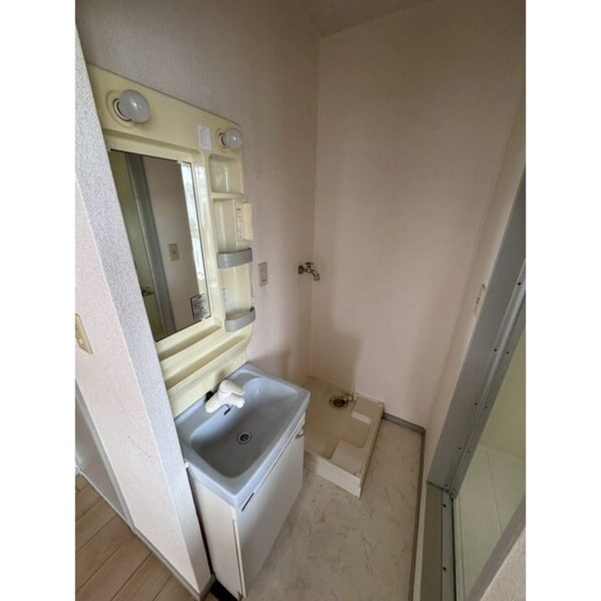  名古屋市営地下鉄東山線/本郷駅 徒歩39分 2階 築32年