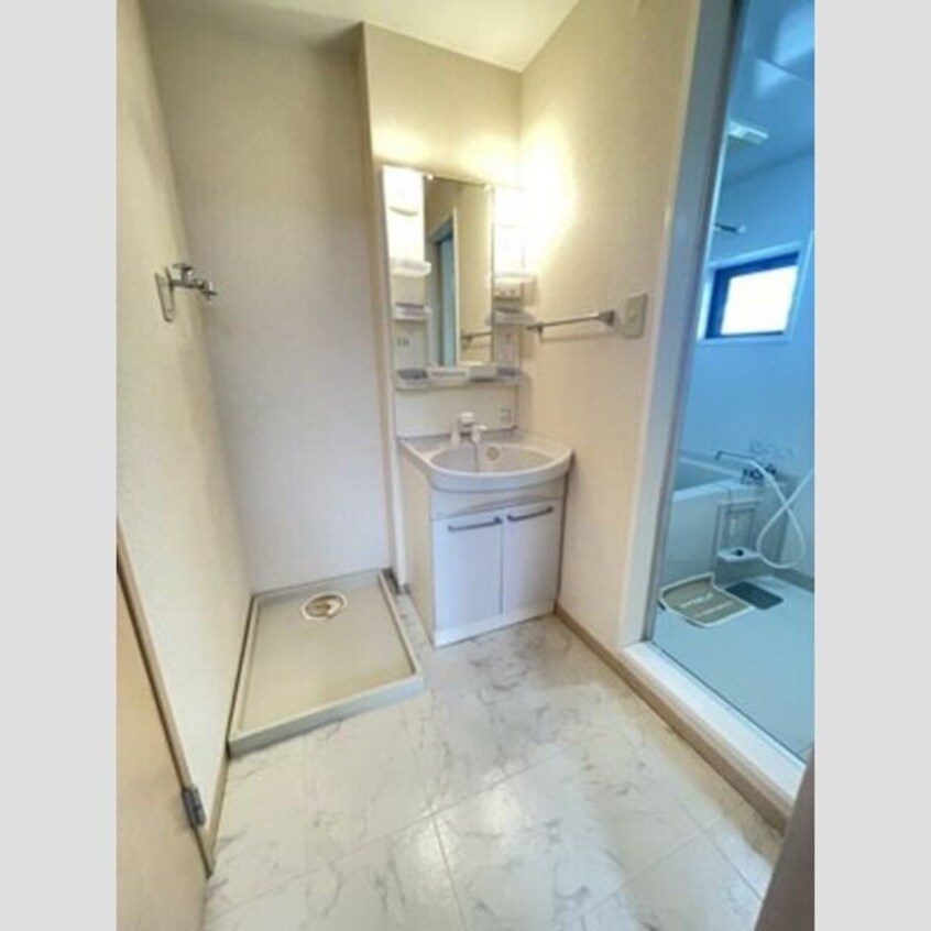  東海道本線/南大高駅 徒歩21分 2階 築20年