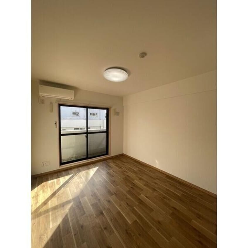  名古屋臨海高速鉄道<あおなみ線>/野跡駅 徒歩8分 4階 築6年