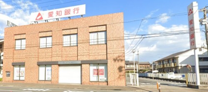 株式会社愛知銀行 岡田支店(銀行)まで499m 名鉄常滑線・空港線/長浦駅 徒歩24分 1-2階 築29年