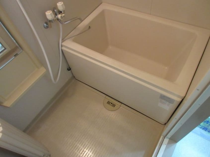  名古屋市営地下鉄桜通線/神沢駅 徒歩27分 2階 築28年