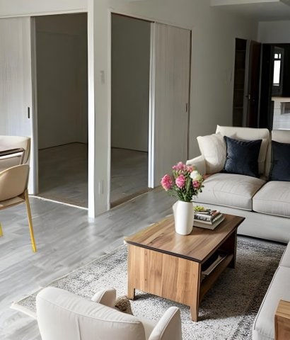 家具はイメージです。家具付きではありません。(T-Home使 名鉄河和線/八幡新田駅 徒歩15分 4階 築30年