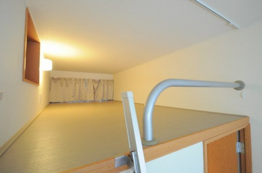 ロフト レオパレスドミール