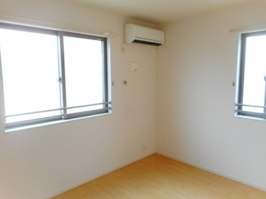  名古屋臨海高速鉄道<あおなみ線>/港北駅 バス14分七反野下車:停歩3分 2階 築10年