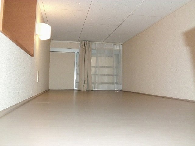 ロフトスペース レオパレスＷｉｎｇＣｏｕｒｔ