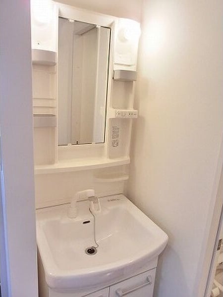  名古屋市営地下鉄桜通線/桜山駅 徒歩5分 11階 築18年