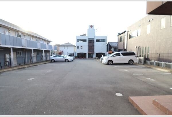  名古屋市営地下鉄桜通線/桜山駅 徒歩17分 1階 築16年