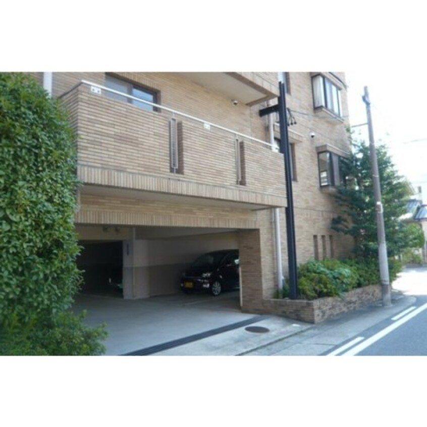  エスカーラ平針