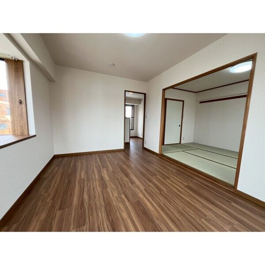  エスカーラ平針