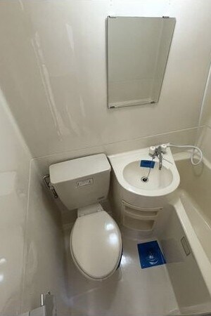  名古屋市営地下鉄鶴舞線/いりなか駅 徒歩9分 1階 築40年