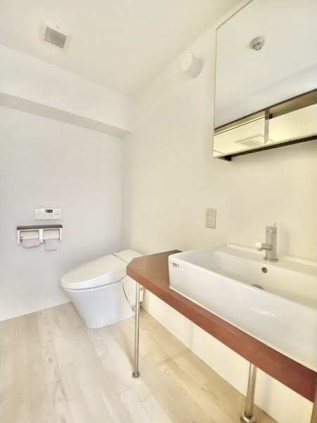  名古屋市営地下鉄鶴舞線/大須観音駅 徒歩7分 5階 築39年