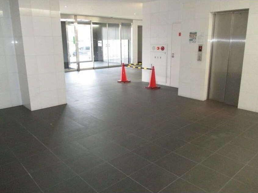  名古屋市営地下鉄鶴舞線/浄心駅 徒歩2分 2階 築18年