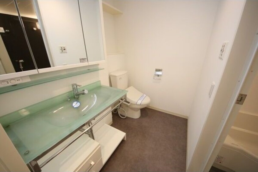  名古屋市営地下鉄鶴舞線/浄心駅 徒歩2分 2階 築18年