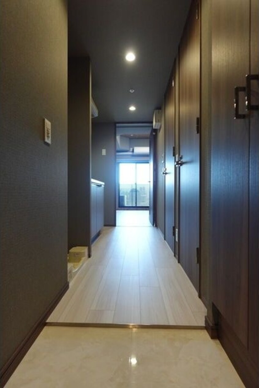  名古屋市営地下鉄鶴舞線/浅間町駅 徒歩8分 8階 築1年