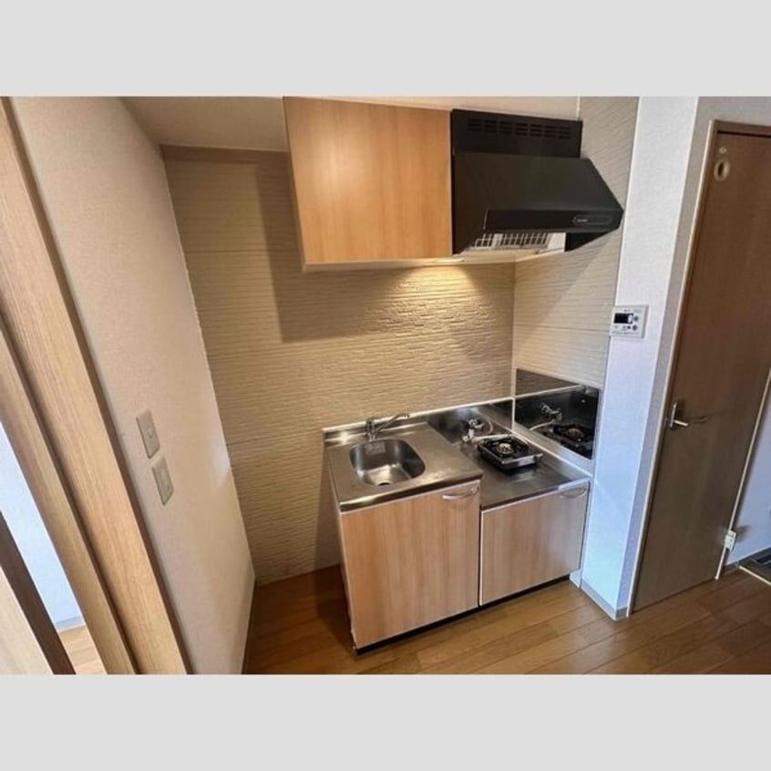  レクセルヒカリ