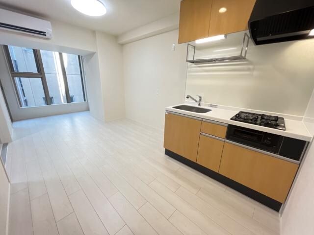 リビング White Lord 錦