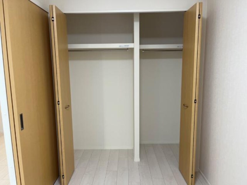 クローゼット White Lord 錦