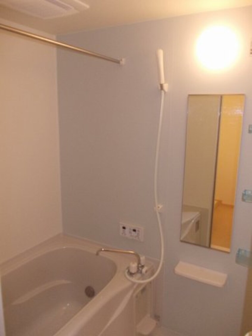  名鉄常滑線・空港線/道徳駅 徒歩10分 1階 築16年