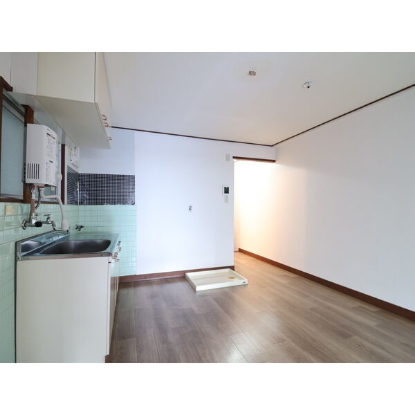  大黒マンション