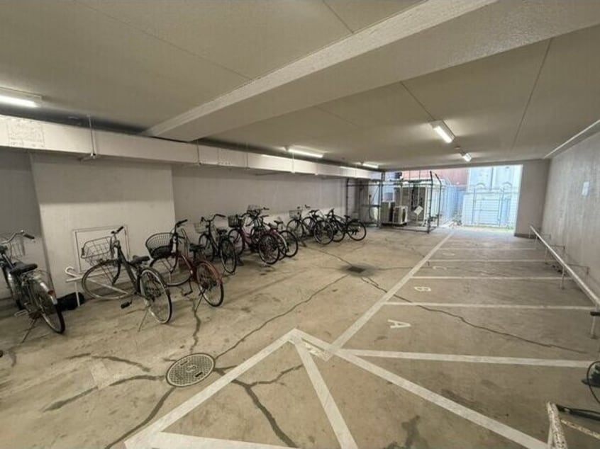  THE RESIDENCE KANAYAMA SOUTH