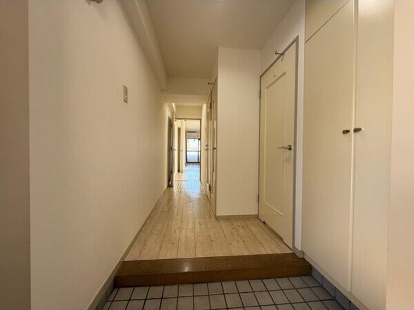 ※写真は同じマンションの違う部屋のものになります。 THE RESIDENCE KANAYAMA SOUTH