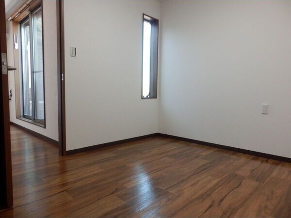  フローネル六番町