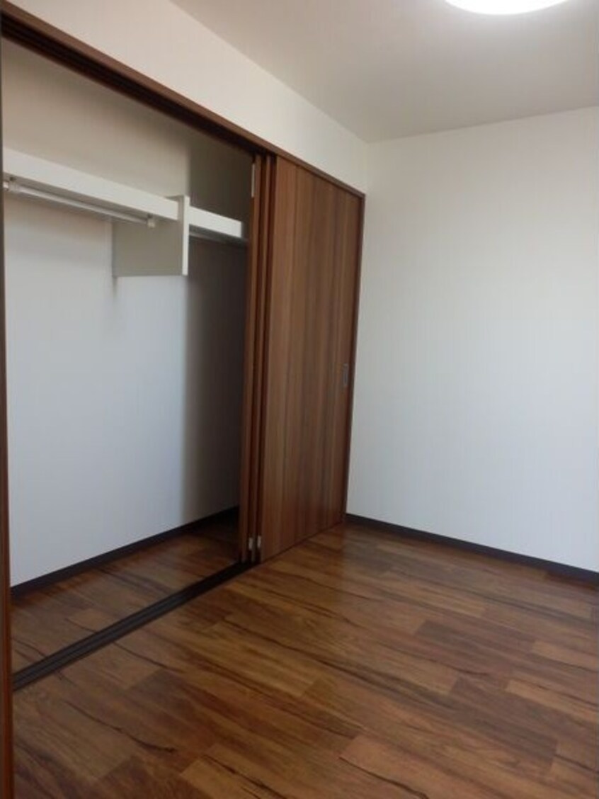  フローネル六番町