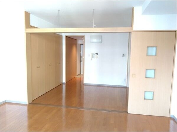  ゴールドヒルズ渡辺