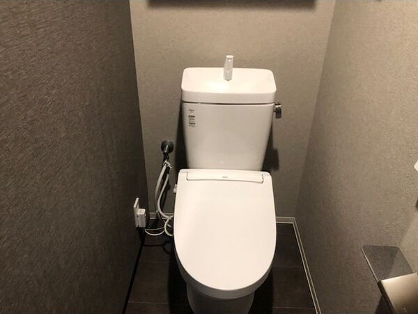  プレサンスレイズ金山アクス