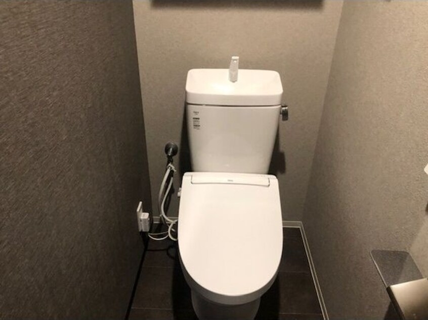  プレサンスレイズ金山アクス