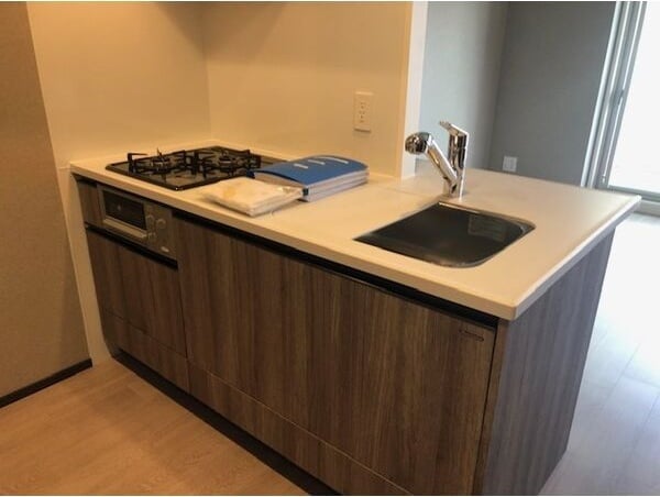  プレサンスレイズ金山アクス