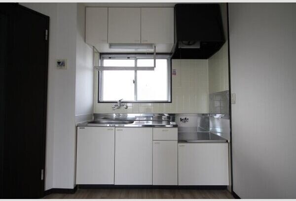  松村マンション