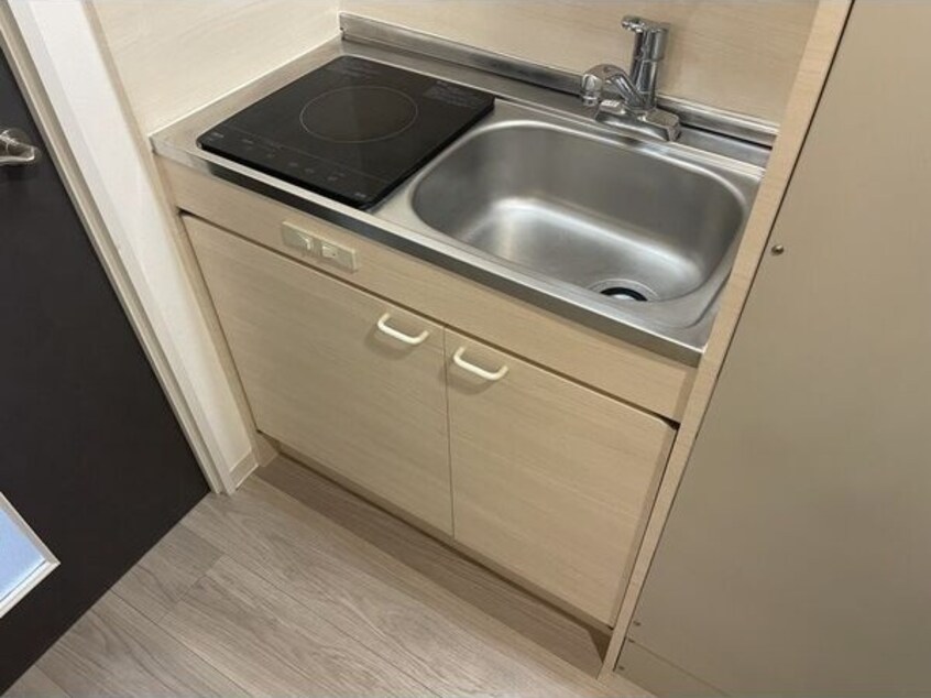  名古屋市営地下鉄鶴舞線/上前津駅 徒歩4分 4階 築34年