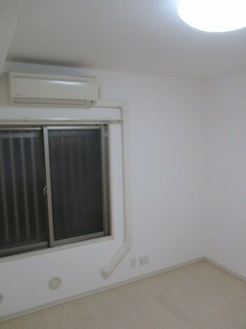 ※写真は同じマンションの違う部屋のものになります。 リエトコート丸の内