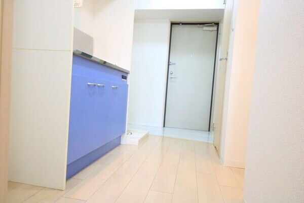  東海道本線/金山駅 徒歩3分 11階 築18年