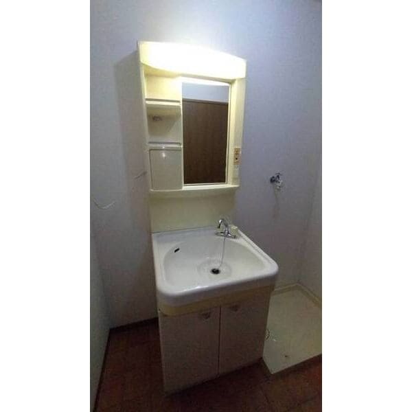  ロイヤルパレスⅡ