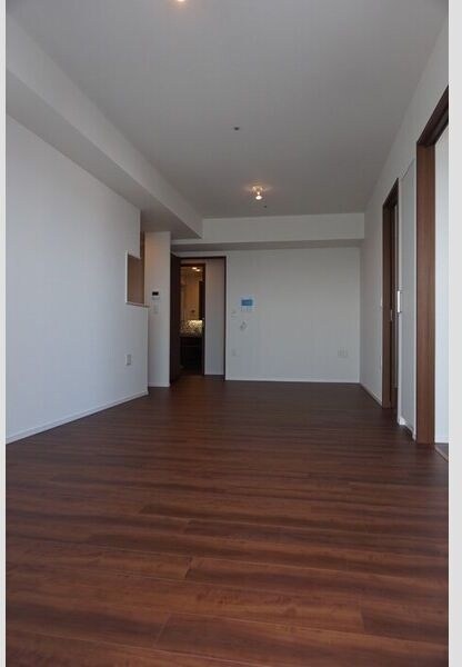  プレミスト泉レジデンス